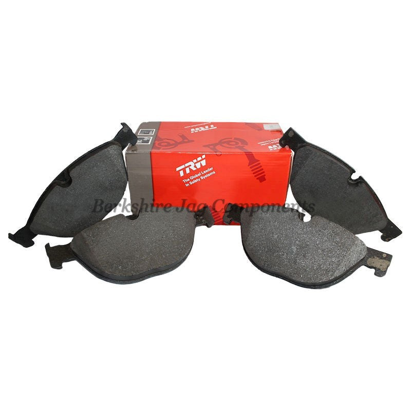 XF Front Brake Pads C2D3801