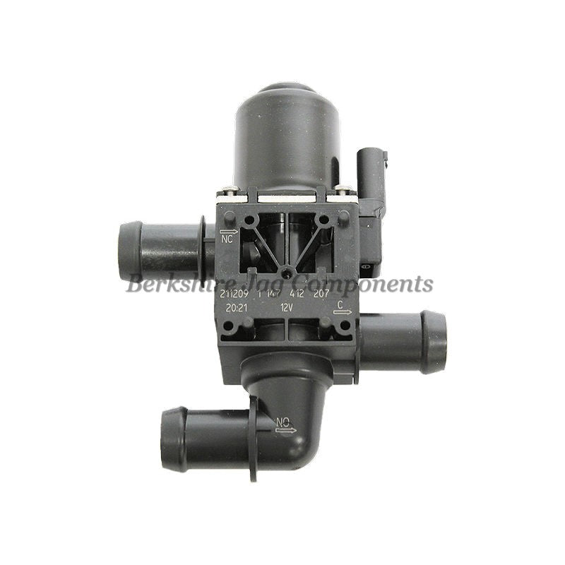 XF 2016 Heater Water Valve with Fuel Fired Heater T4N26430