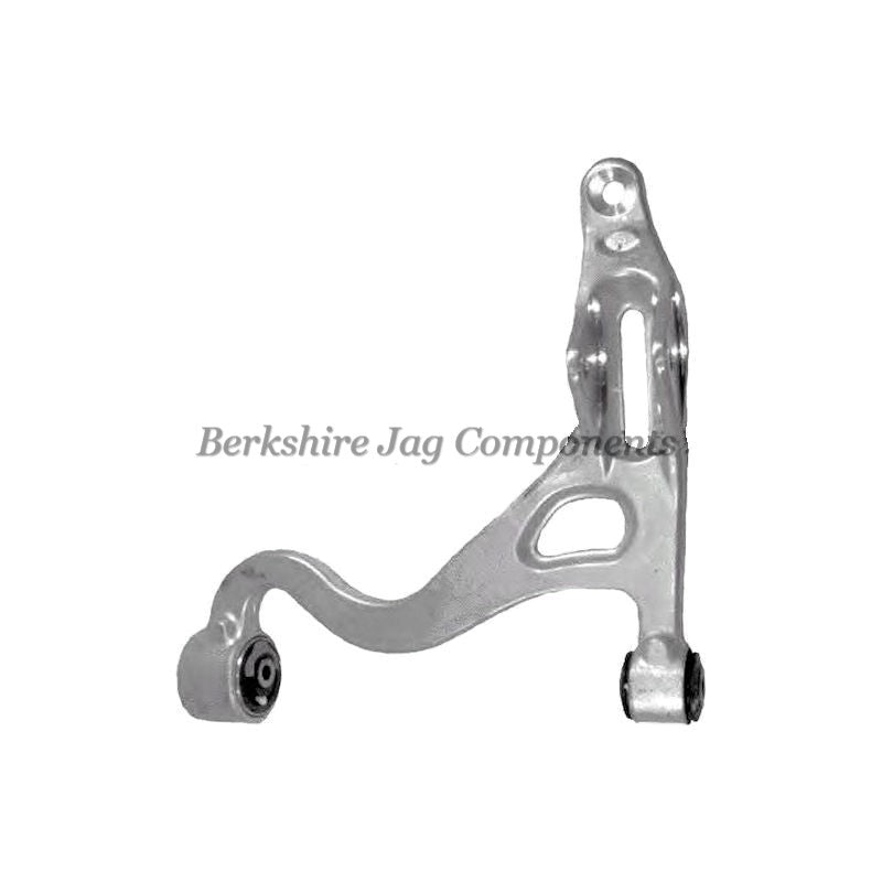 S Type Front Lower Wishbone Arm Right Hand XR851824